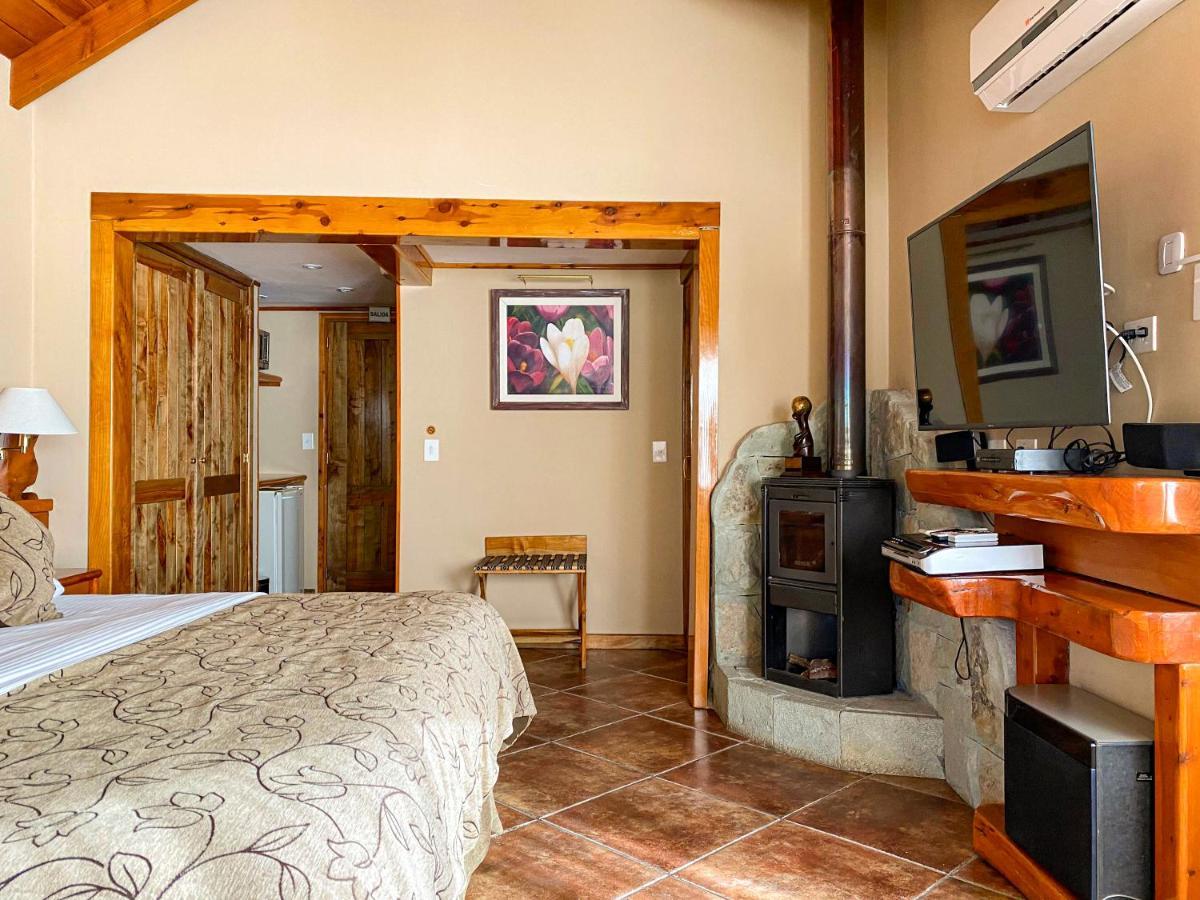 Charming Luxury Lodge & Private Spa San Carlos de Bariloche Ngoại thất bức ảnh