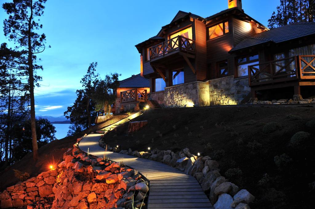 Charming Luxury Lodge & Private Spa San Carlos de Bariloche Ngoại thất bức ảnh